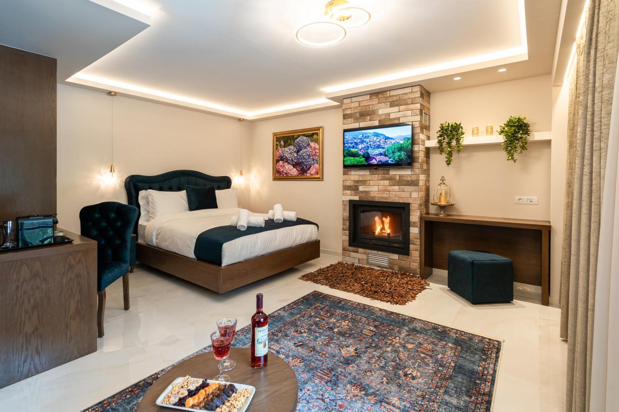 Floara Di Munte Forest Luxury Suites Metsovo Bagian luar foto