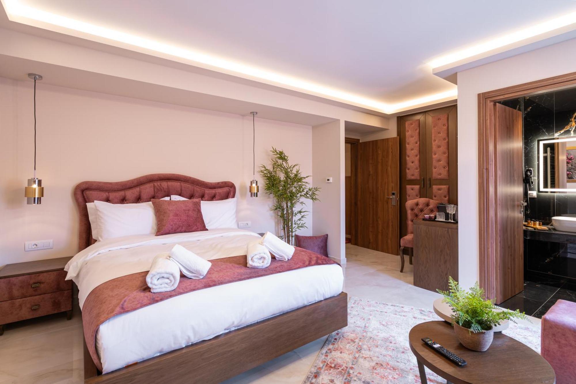 Floara Di Munte Forest Luxury Suites Metsovo Bagian luar foto