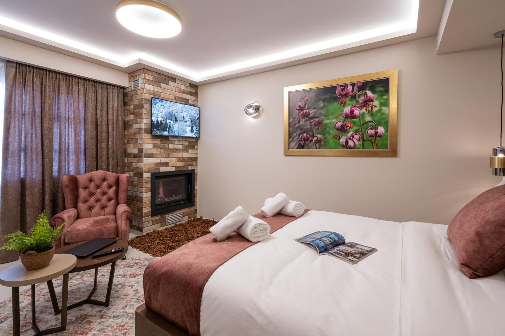 Floara Di Munte Forest Luxury Suites Metsovo Bagian luar foto